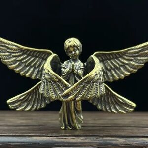 6 winged Angel